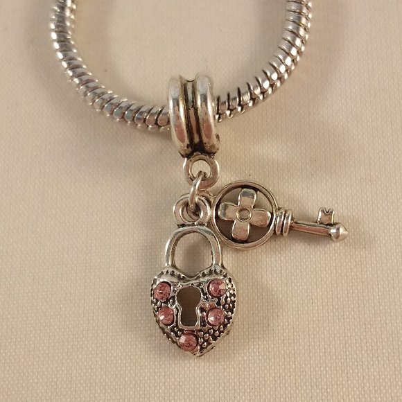 Silver European Starter Charm Bracelet Heart Lock Key Diamond Crystal Pendant - Picture 3 of 4